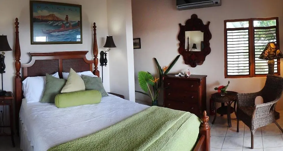 ***  Hotel Hacienda Tamarindo Vieques Puerto Rico