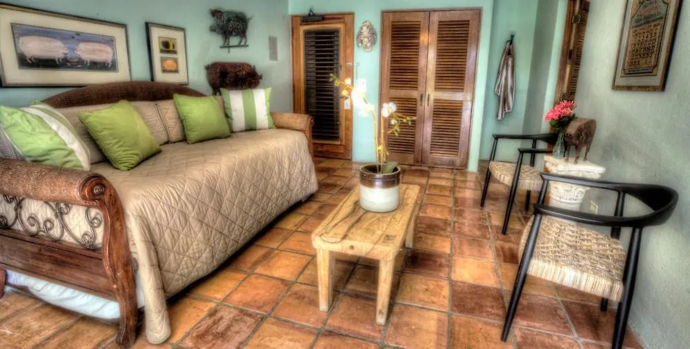 Hotel Hacienda Tamarindo Vieques